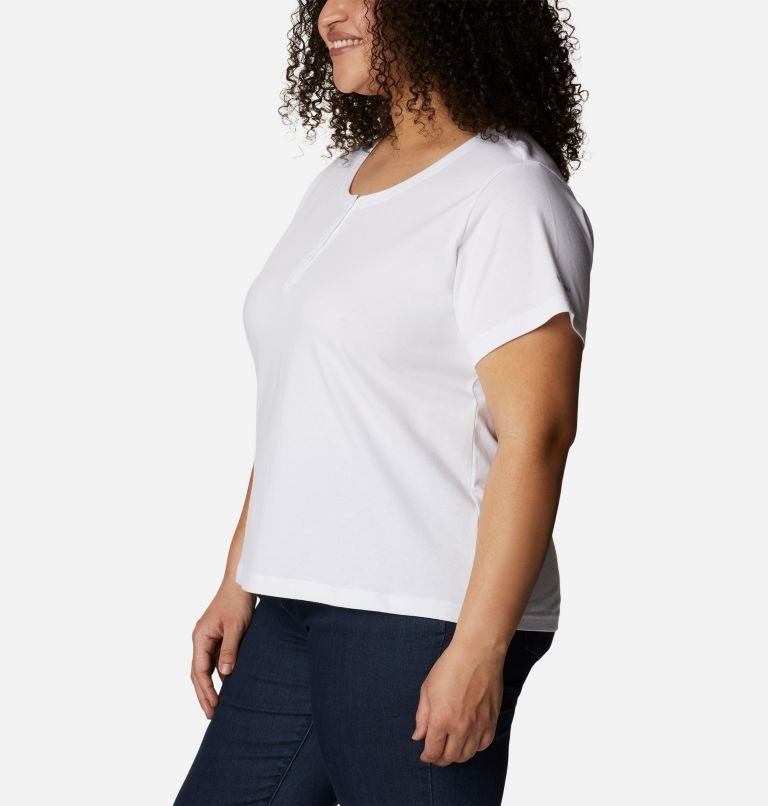 Women's Columbia Sapphire Point Henley T Shirts White | Plus Size CA-G0CLA